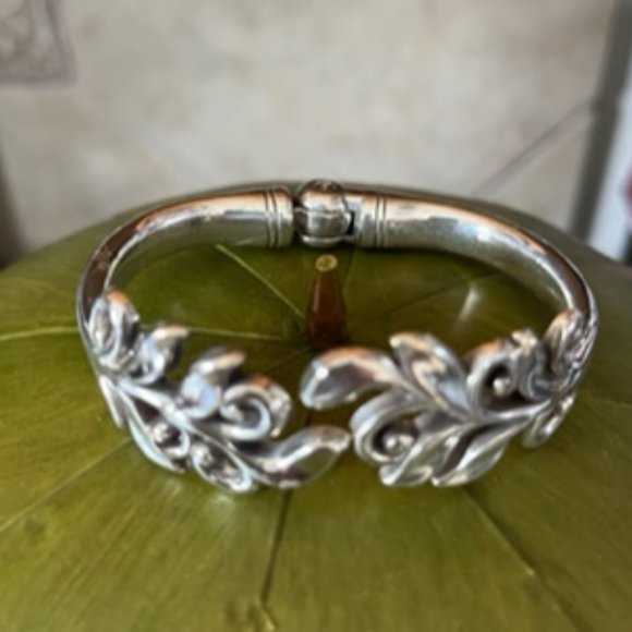 Brighton Floral Hinged Bracelet - Picture 2 of 4
